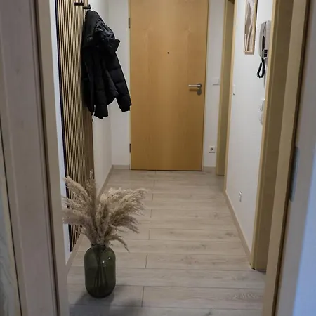 Huebner Apartamento Andernach